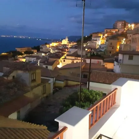 Near The Sea Feriehus Pizzo (Calabria)